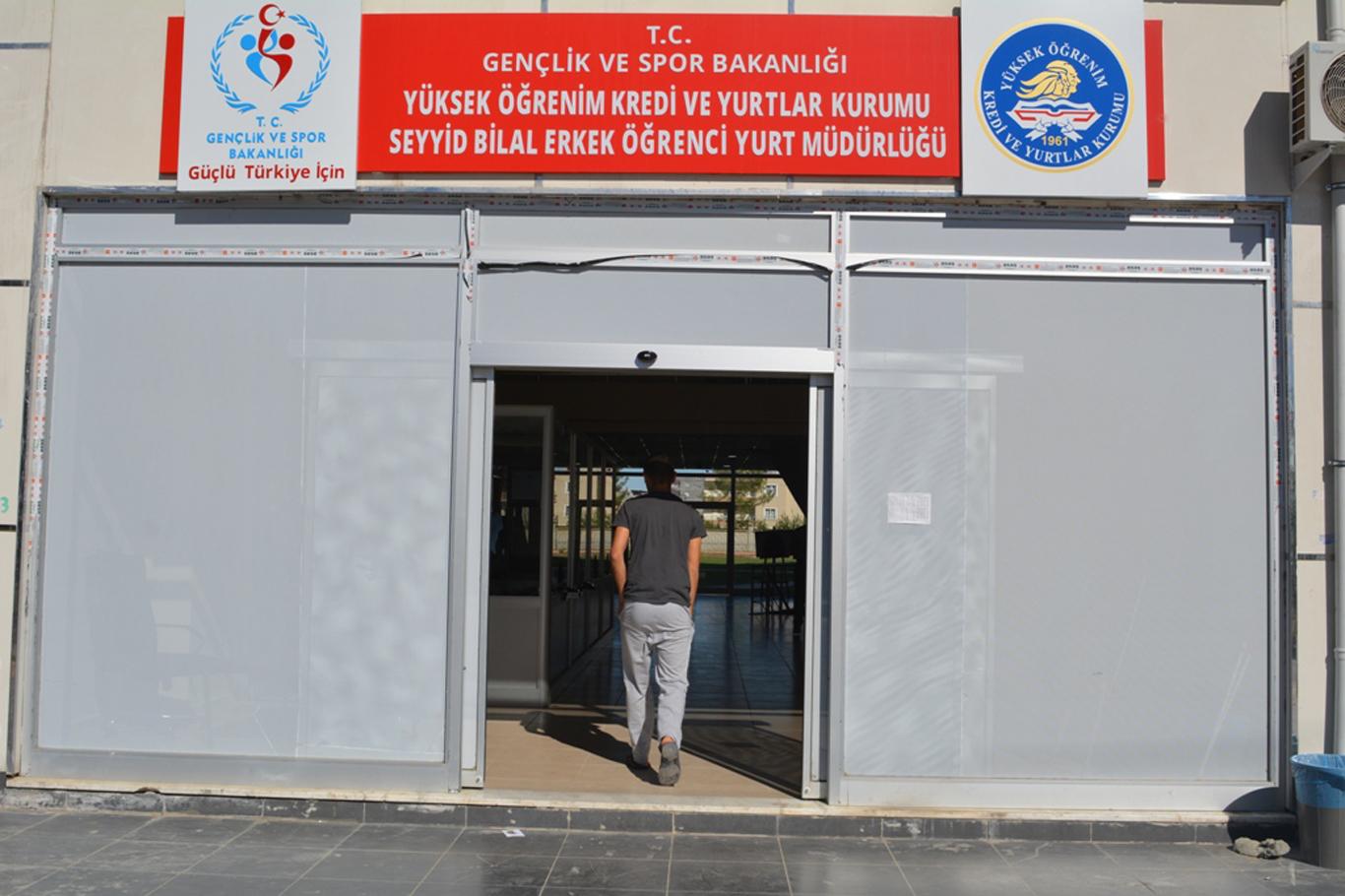 15 Temmuz'u konu alan fotoğraf sergisi açıldı 15 Temmuz'u konu alan fotoğraf sergisi açıldı